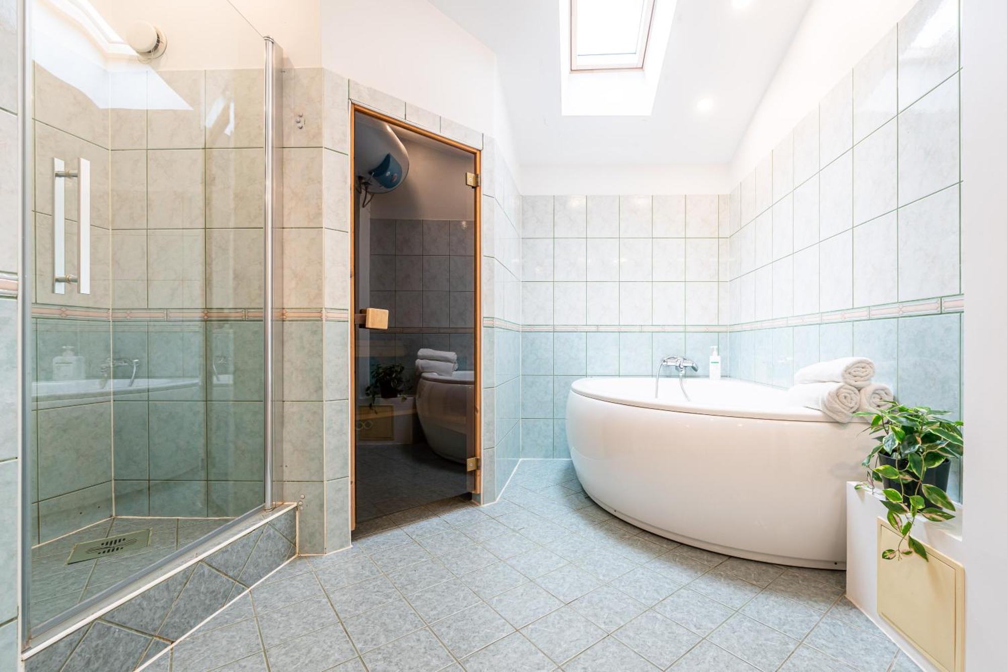 טאלין Old Town - Vana Turg Apartment מראה חיצוני תמונה